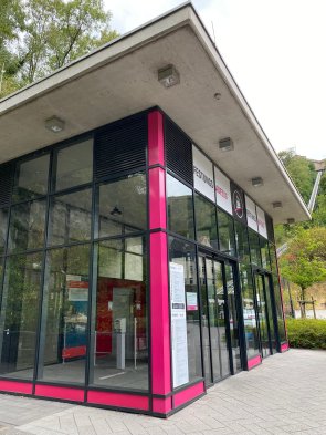 Station des Festungsaufzug unten