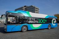 Elektrobus der Firma Solaris auf dem Betriebshof zum Testeinsatz